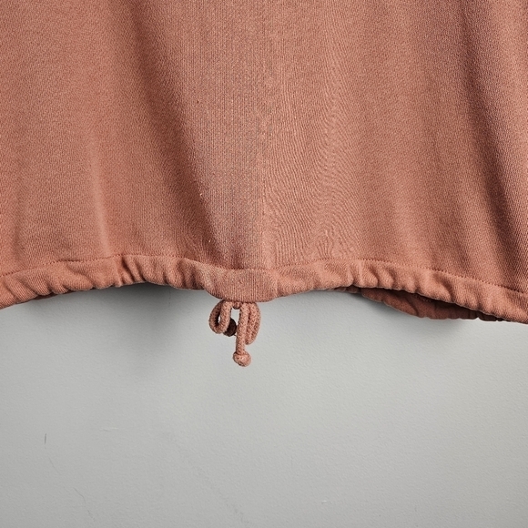 American Eagle Short Sleeve Crewneck Sweatshirt Sweater Medium - Picture 4 of 7